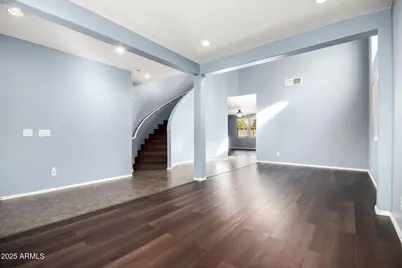 7842 W Andrea Drive, Peoria, AZ 85383 - Photo 9