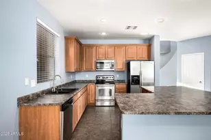 7842 W Andrea Dr, Peoria, AZ 85383 - Photo 17