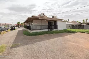 212 N 21st Ave, Phoenix, AZ 85009 - Photo 1