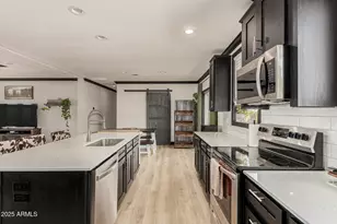 28203 N 255th Ave, Wittmann, AZ 85361 - Photo 11