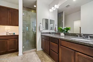 3935 E Rough Rider Rd, Phoenix, AZ 85050 - Photo 15