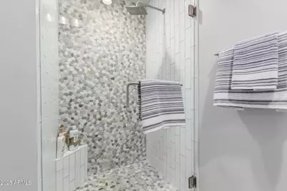 7550 E Osborn Road #1002, Scottsdale, AZ 85251 - Photo 9