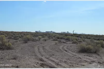 390Xx W Southern Avenue #117, Tonopah, AZ 85354 - Photo 3