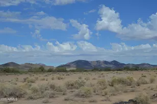 390Xx W Southern Ave, Tonopah, AZ 85354 - Photo 1