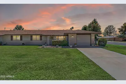 9821 W Pleasant Valley Road, Sun City, AZ 85351 - Photo 1