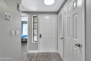 9711 E Mountain View Rd, Scottsdale, AZ 85258 - Photo 13