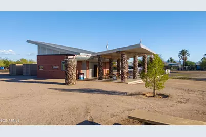 456 Guskin Road, Morristown, AZ 85342 - Photo 15