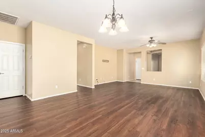 8859 N 181st Avenue, Waddell, AZ 85355 - Photo 7