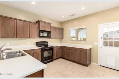 8859 N 181st Avenue, Waddell, AZ 85355 - Photo 19