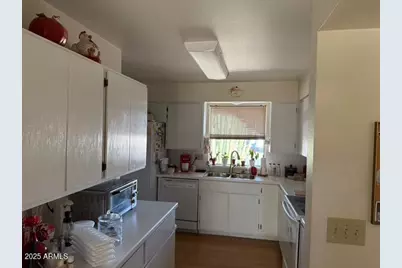 4036 E Clovis Circle, Mesa, AZ 85206 - Photo 9