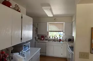 4036 E Clovis Cir, Mesa, AZ 85206 - Photo 9