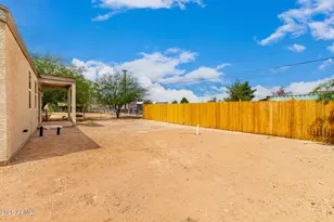3210 W Vaquero Dr, Eloy, AZ 85131 - Photo 33