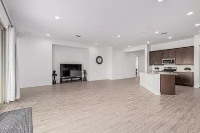 24741 N 175th Drive, Surprise, AZ 85387 - Photo 7