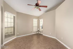 502 E Topeka Dr, Phoenix, AZ 85024 - Photo 25