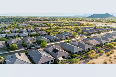 9258 W White Feather Lane, Peoria, AZ 85383 - Photo 53