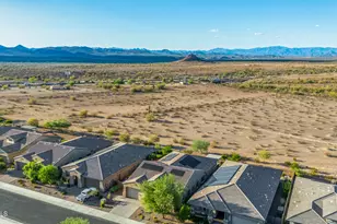 9258 W White Feather Ln, Peoria, AZ 85383 - Photo 49