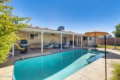 5352 W Port Au Prince Lane, Glendale, AZ 85306 - Photo 21