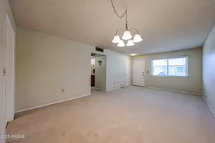 10855 W Santa Fe Dr, Sun City, AZ 85351 - Photo 13