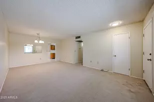 10855 W Santa Fe Dr, Sun City, AZ 85351 - Photo 15