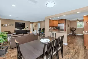 3009 N 43rd Pl, Phoenix, AZ 85018 - Photo 5