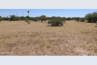 4095 W Saguaro Drive #10, Eloy, AZ 85131 - Photo 1