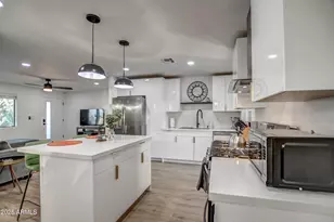 7907 E Latham St, Scottsdale, AZ 85257 - Photo 11