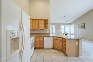 9612 E Champagne Dr, Sun Lakes, AZ 85248 - Photo 15