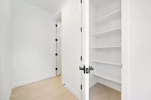 16752 W Saguaro Park Ln, Surprise, AZ 85387 - Photo 33