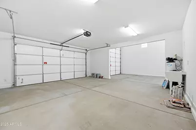 16752 W Saguaro Park Lane, Surprise, AZ 85387 - Photo 37