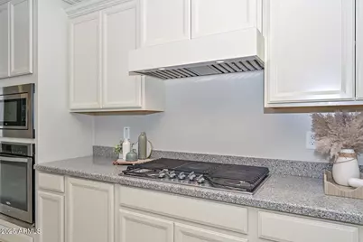 30741 N 138th Avenue, Peoria, AZ 85383 - Photo 11