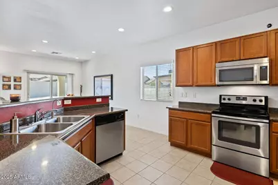 21321 E Volunteer Drive, Red Rock, AZ 85145 - Photo 15