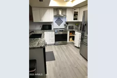 5318 W Shaw Butte Drive W, Glendale, AZ 85304 - Photo 7