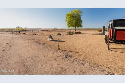 30305 N 243rd Avenue, Wittmann, AZ 85361 - Photo 13