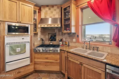 30305 N 243rd Avenue, Wittmann, AZ 85361 - Photo 31