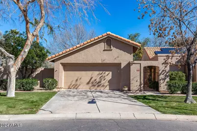 8811 S Lori Lane, Tempe, AZ 85284 - Photo 1