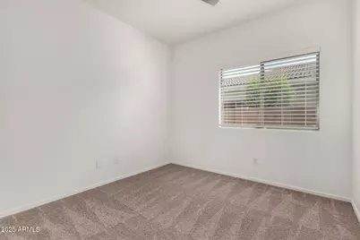 13857 W Maui Lane, Surprise, AZ 85379 - Photo 21