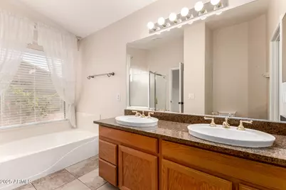 9529 W Runion Drive, Peoria, AZ 85382 - Photo 17