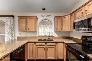 9529 W Runion Dr, Peoria, AZ 85382 - Photo 13