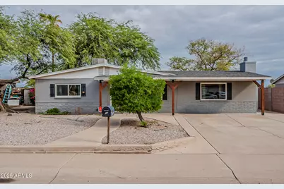 226 W Cholla Street, Casa Grande, AZ 85122 - Photo 1