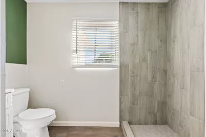 913 W Highland Avenue, Phoenix, AZ 85013 - Photo 11
