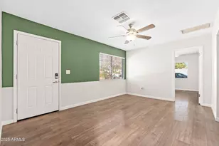 913 W Highland Ave, Phoenix, AZ 85013 - Photo 5