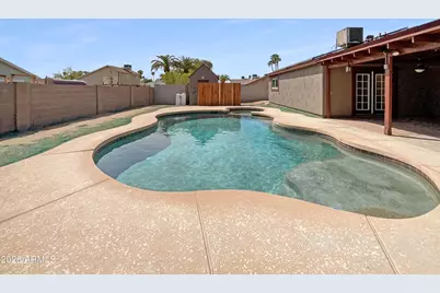 2337 W Tierra Buena Lane, Phoenix, AZ 85023 - Photo 9
