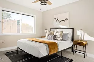 4233 E Cholla St, Phoenix, AZ 85028 - Photo 25