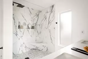 4233 E Cholla St, Phoenix, AZ 85028 - Photo 23