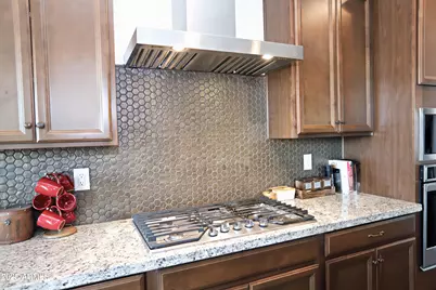 18427 W Pasadena Avenue, Litchfield Park, AZ 85340 - Photo 19