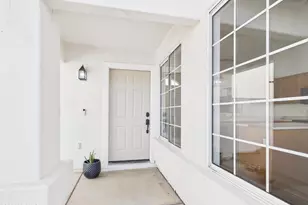 7125 W La Senda Dr, Glendale, AZ 85310 - Photo 3