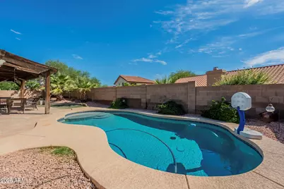 14447 S 40th Place, Phoenix, AZ 85044 - Photo 1