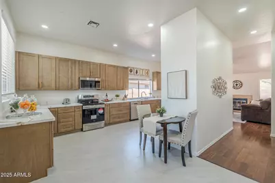 14447 S 40th Place, Phoenix, AZ 85044 - Photo 7