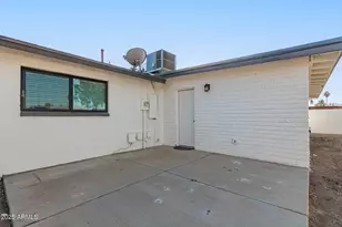 874 E Tyson St, Chandler, AZ 85225 - Photo 29