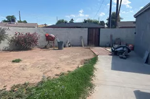 4718 E Pierce St, Phoenix, AZ 85008 - Photo 9